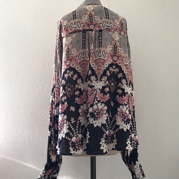 Free People Black Pink Oversized Floral Striped Long Sleeve Blouse Top - M - Picture 4 of 8